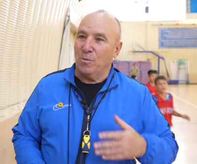 Бапкер Ваня: Талантты ойыншыларды ауладан және мектептен табамын