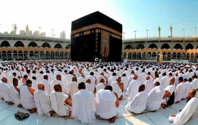 «Кез-келген адам бара алмайды»: Сауд Арабиясы 2026 жылы қажылыққа бару талаптарын қатаңдатты