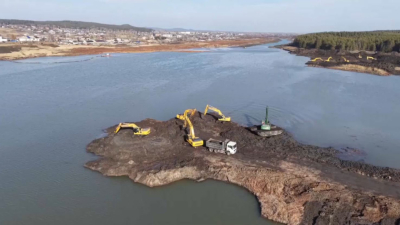 Жабай өзені тереңдетіліп жатыр