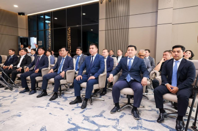 Көшпелі отырыс: сыбайлас жемқорлыққа қарсы күрес шаралары пысықталды