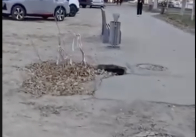 «Мейрамханаға жол бар, мектепке жоқ»: Семейде №30 мектептің ата-аналары шу көтерді: