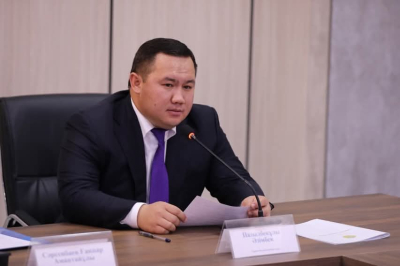 Түркістан: Қалалық мәслихатта күн тәртібіндегі маңызды мәселелер қаралды