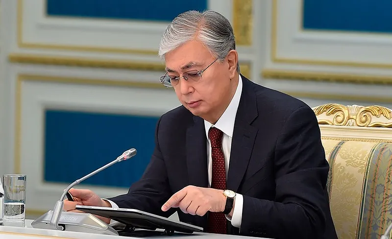 Макрон, Әлиев, Лукашенко: Каспийдегі қазаға байланысты Тоқаевқа кімдер көңіл айтты