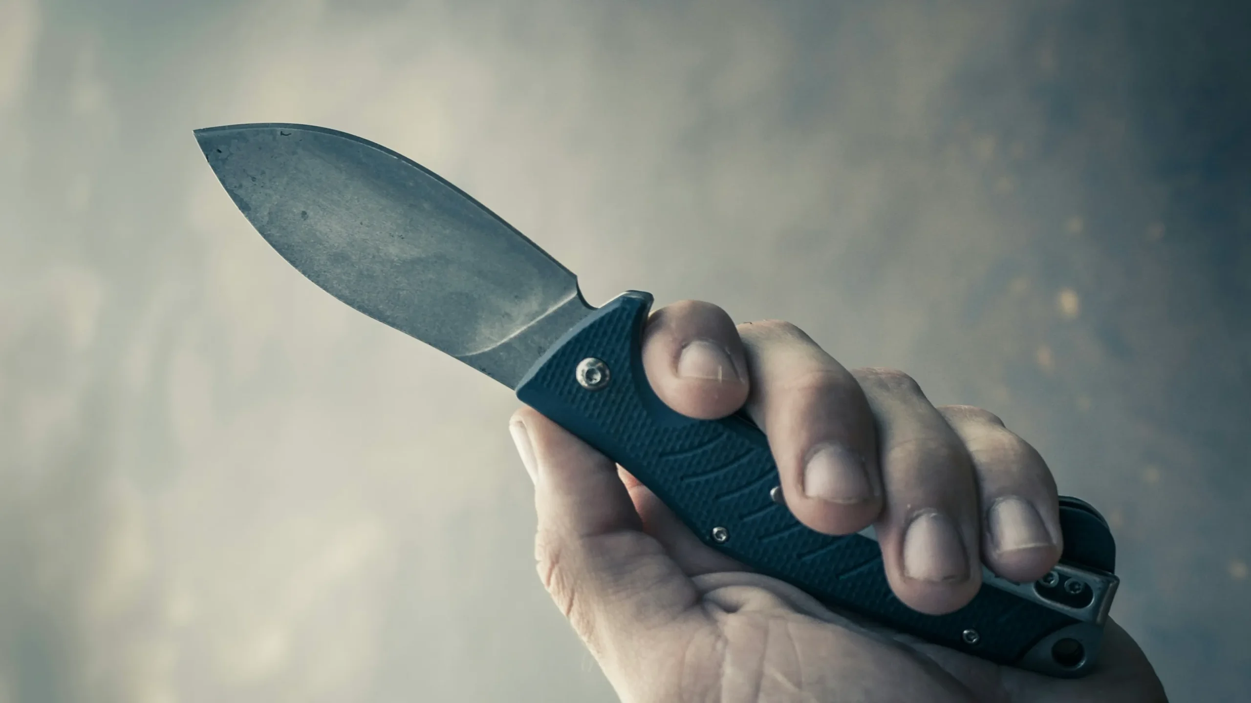 Талғар ауданында ауылдасын өлтірді деген үш жігіт сот алдында жауап беріп жатыр