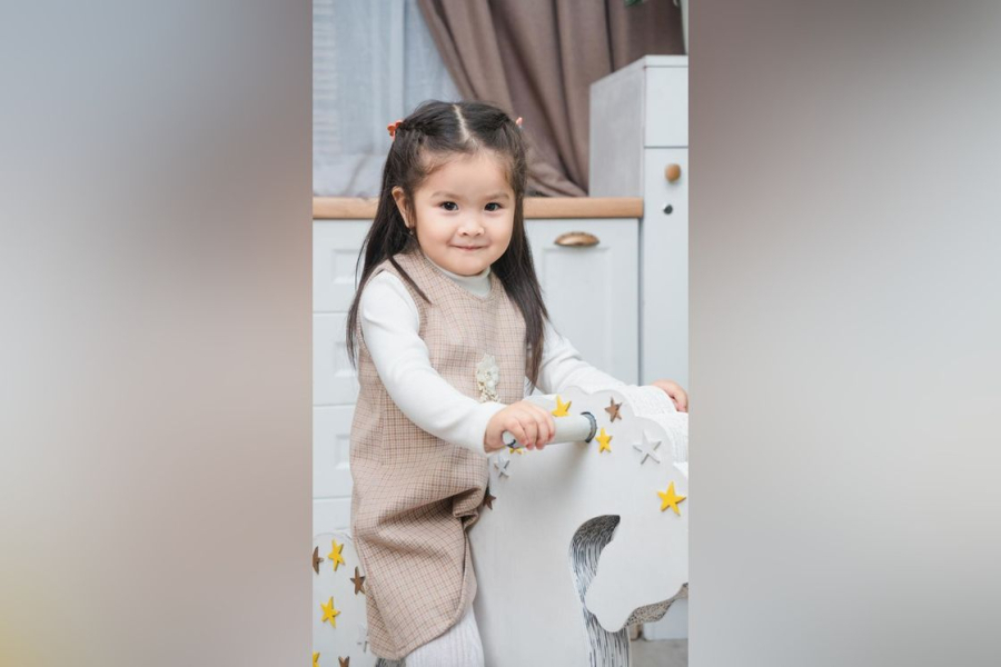 "Отбасы банк" балаға білім де, баспана да береді