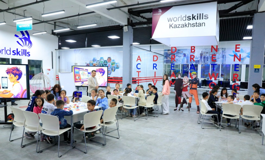 «Кибер Тұмар»: интернетке тәуелділіктің алдын алу