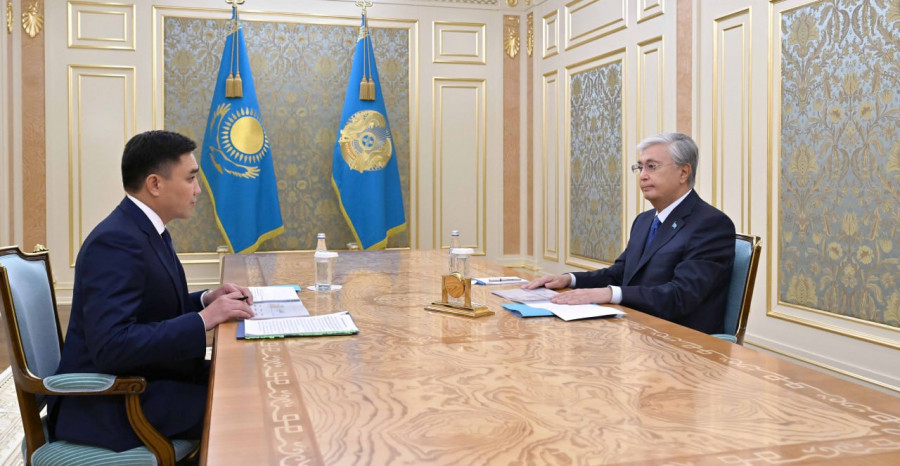 Тоқаев Шымкент әкімі Сыздықбековті қабылдады