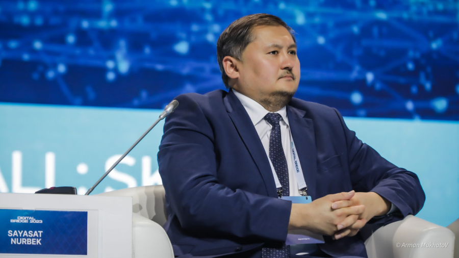 «Сот шешімін күту керек»: Министр Гарвардтағы қазақстандық студенттерге қатысты пікір білдірді